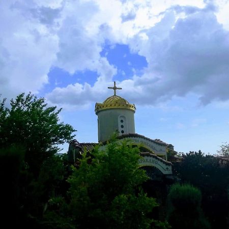 Villa St. Michael Madara ภายนอก รูปภาพ