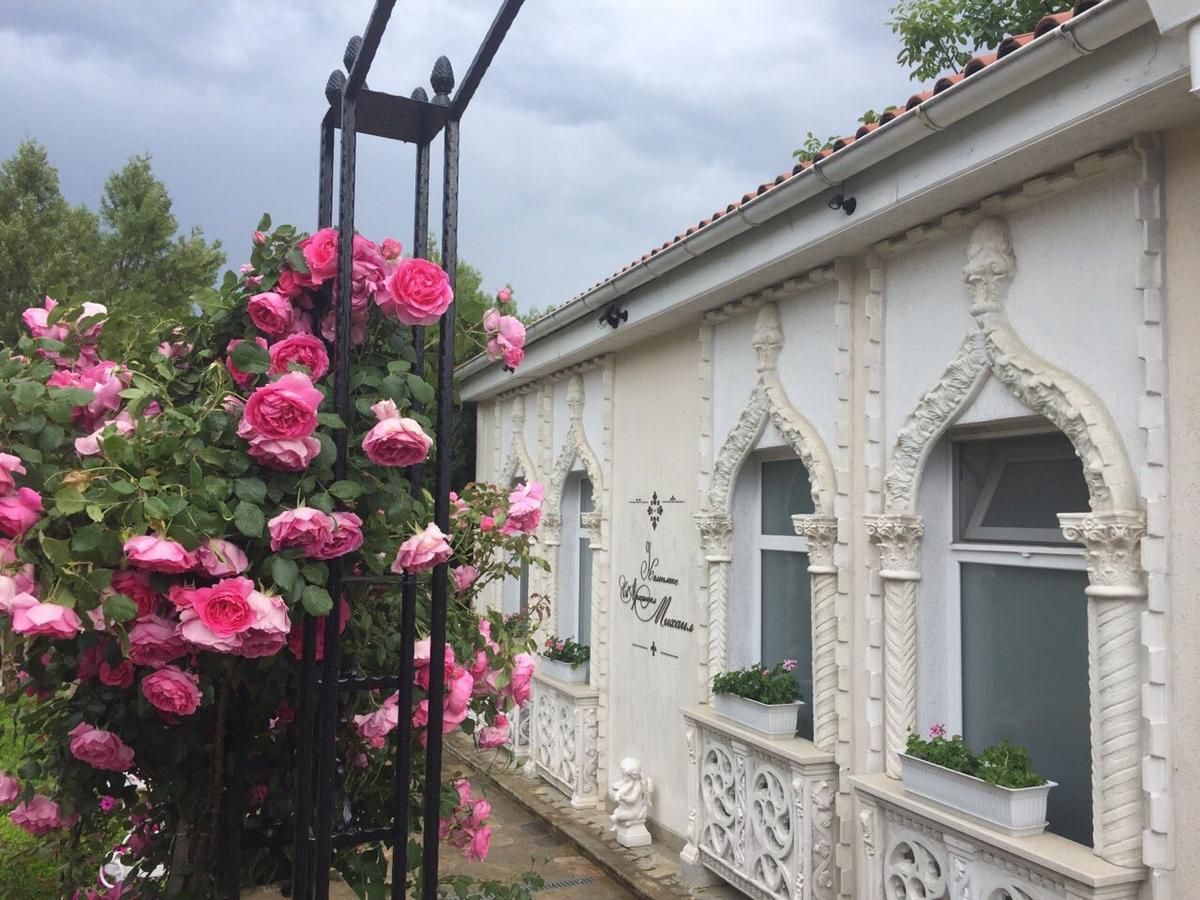 Villa St. Michael Madara ภายนอก รูปภาพ